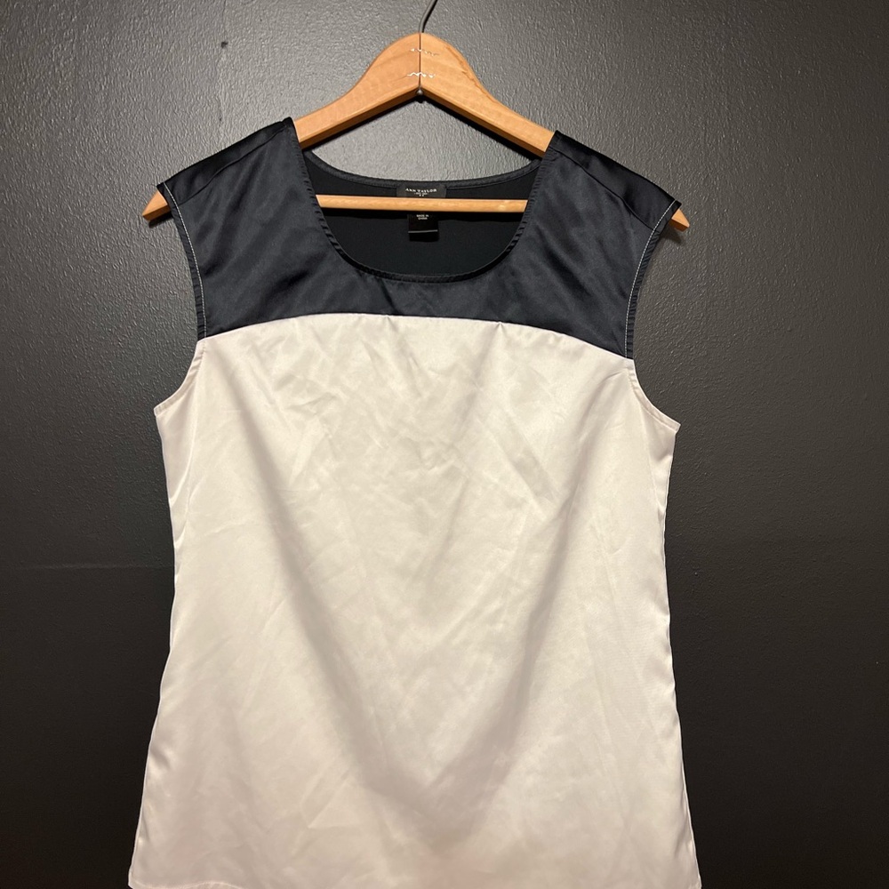 Ann Taylor Colorblock Sleeveless Blouse - Picture 2 of 16